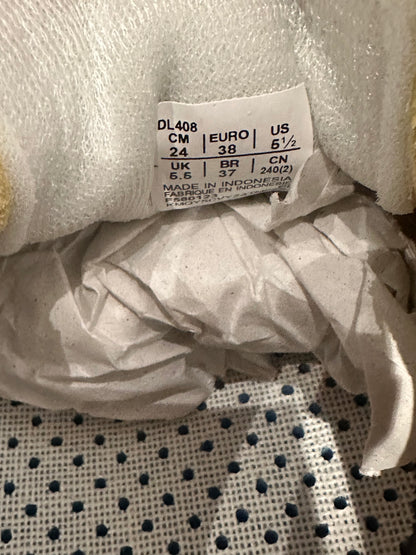 Onitsuka Tiger Mexico 66 • Size 4 or 5.5 • Yellow