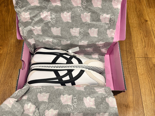 Onitsuka Tiger x Patou Collab - Mexico 66 • Size 5.5 • White with Black Stripes