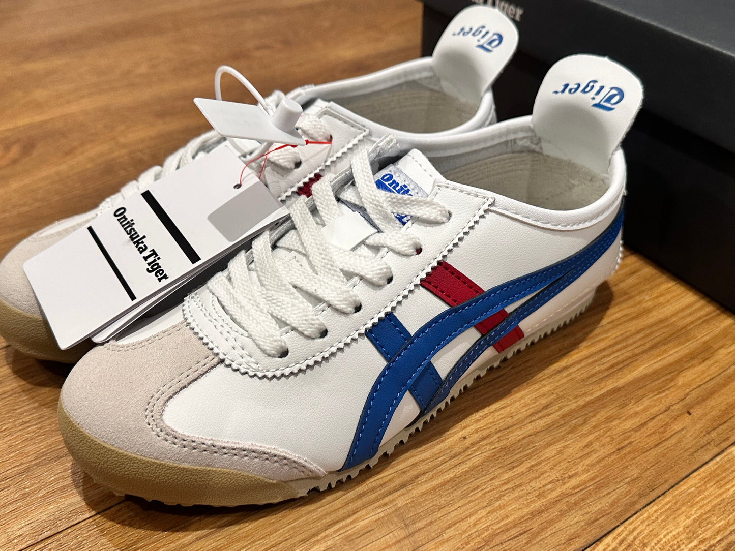 Onitsuka Tiger Mexico 66 • Size 4 or 5.5 • Blue x Red Stripes